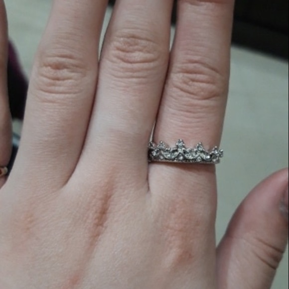 Crystal Crown Ring - Picture 3 of 6